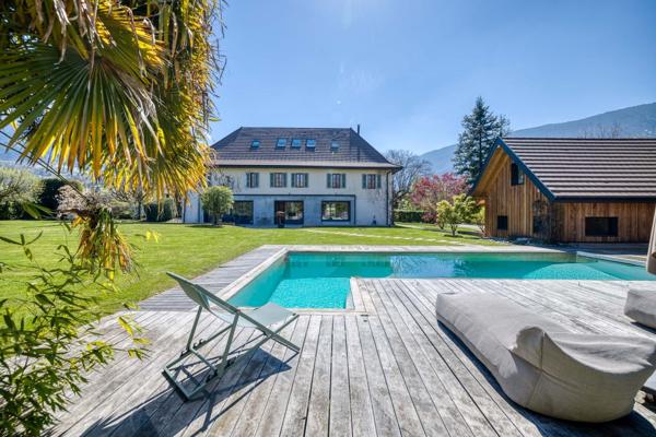 Vente Maison de luxe Saint-Jorioz 8 Pièces 373 m²