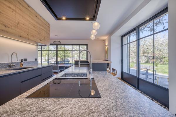 Vente Maison de luxe Saint-Jorioz 8 Pièces 373 m²