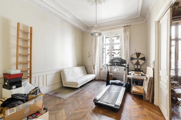 Appartement Paris 9 e - BLANCHE / RUE DE BRUXELLES
