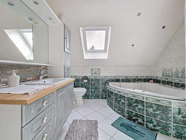 Maison 6 pièces 160m² avec piscine creusée proche Provins