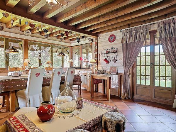 Maison 6 pièces 160m² avec piscine creusée proche Provins
