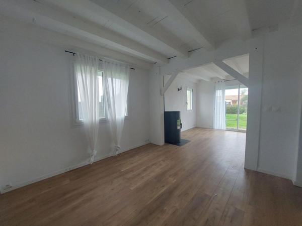 Bourg Pont St Martin - 4 Pièces - 90m²