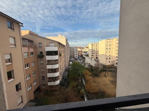 Appartement F3 spacieux et lumineux