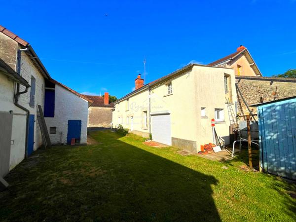 Charmante maison ancienne en pierre rénovée (VIE DE PLAIND PIED)