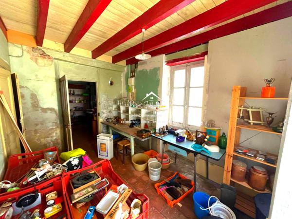 Charmante maison ancienne en pierre rénovée (VIE DE PLAIND PIED)