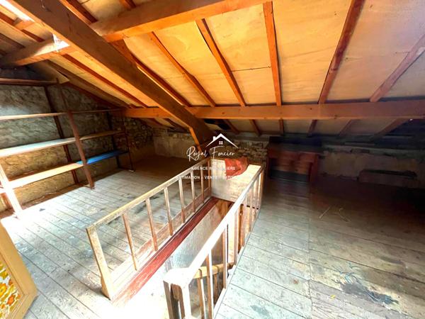 Charmante maison ancienne en pierre rénovée (VIE DE PLAIND PIED)