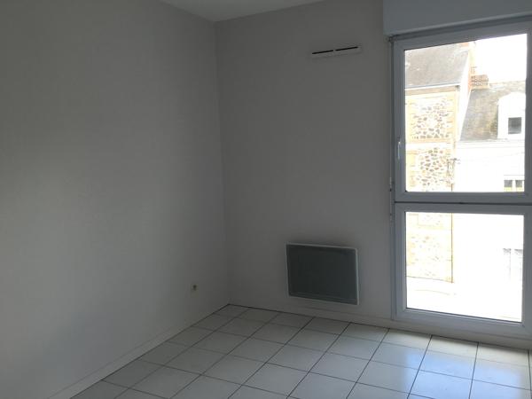 NANTES - BEAU T3 AVEC BALCON ET BOX - CHANTENAY