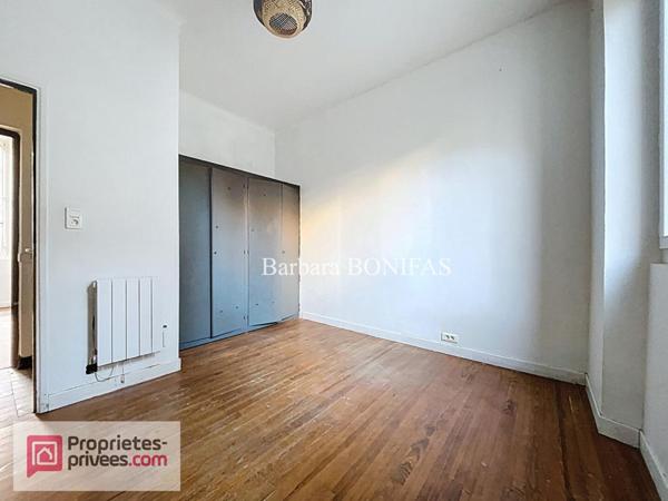 RABASTENS: Immeuble 236 m2