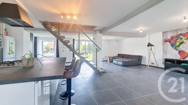 Maison à vendre  6 pièces - 141 m2 VELLEFAUX - 70