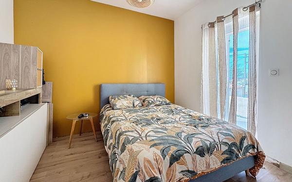 Maison à vendre    3 pièces •  Marseille 15