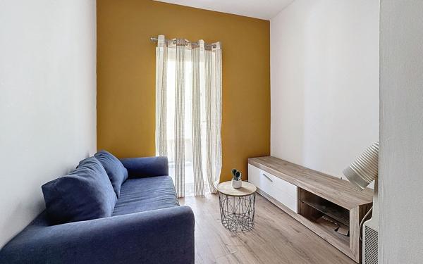 Maison à vendre    3 pièces •  Marseille 15