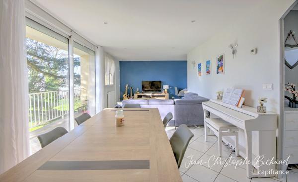 Appartement T4 de 93m2 à vendre sur GRIGNY-SUR-RHONE (69)