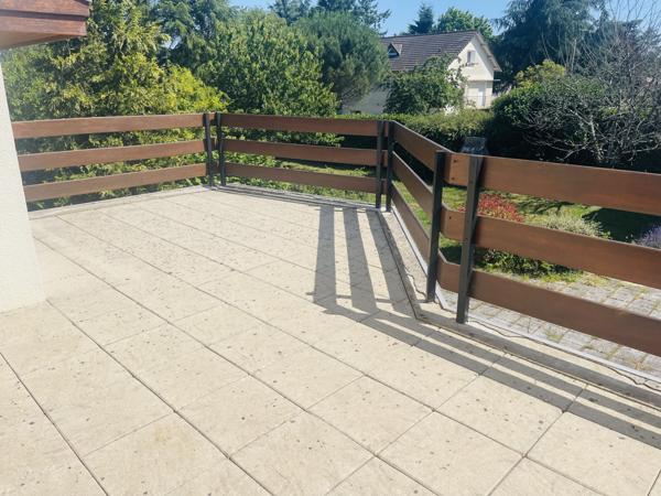 Poitiers (86000) MAISON CONTEMPORAINE