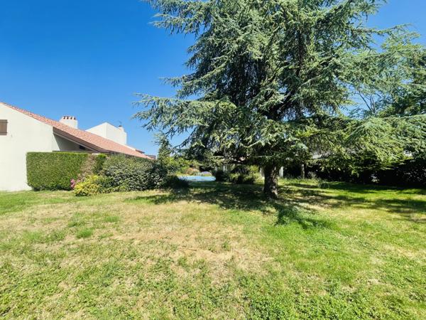 Poitiers (86000) MAISON CONTEMPORAINE