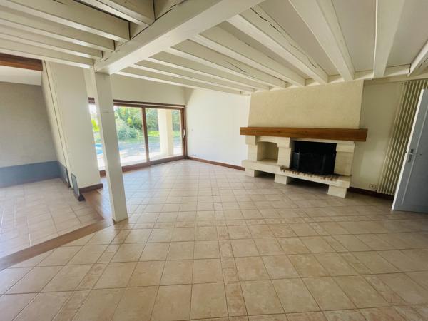 Poitiers (86000) MAISON CONTEMPORAINE