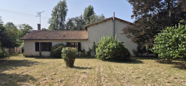 Charmante maison à 5 min du centre ville de Ruffec