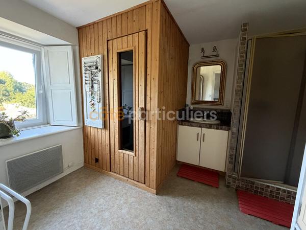 Vente
                Maison166 m² - 6 Pièces -
                    COUTANCES (50200)