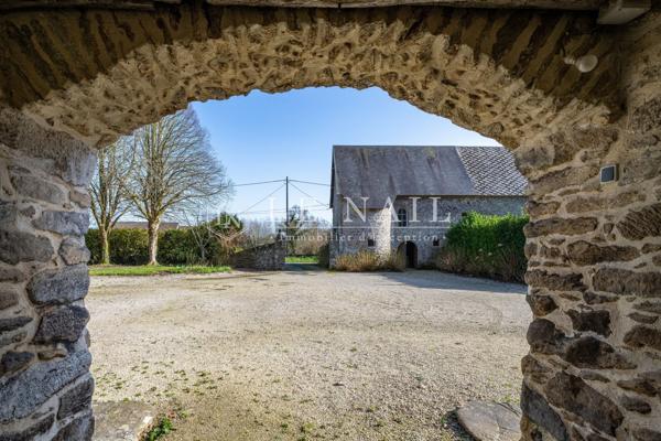 Ferme-manoir du XVIIe siècle à proximité de Coutances ( Manche)