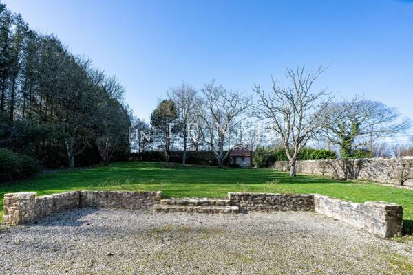 Ferme-manoir du XVIIe siècle à proximité de Coutances ( Manche)