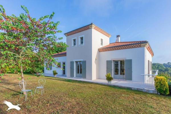 Maison à vendre |  Auch |  7 pièces | 224 m²