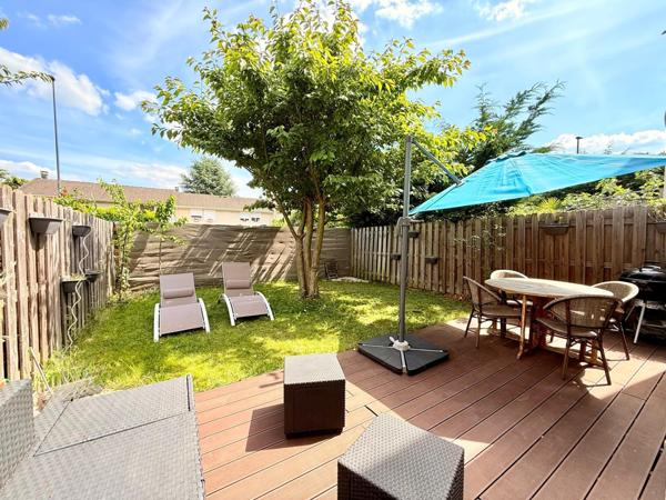 MAISON FAMILIALE 3 CHAMBRES AVEC JARDIN ENSOLEILLE