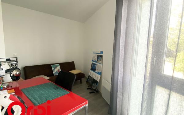 Appartement à vendre    3 pièces • 61,30 m2 Pierre-Bénite
