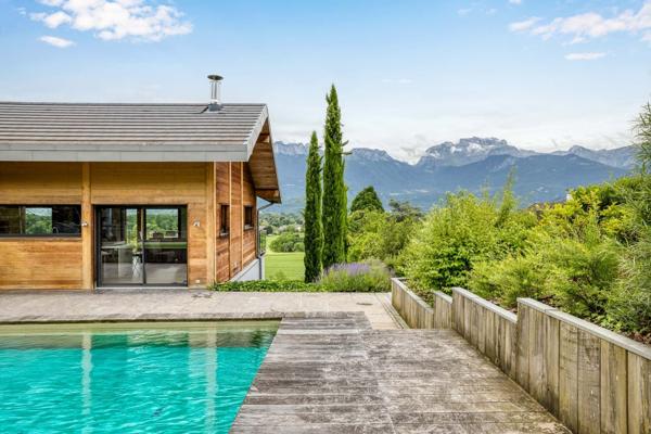 Vente Maison de luxe Saint-Jorioz 6 Pièces 196 m²