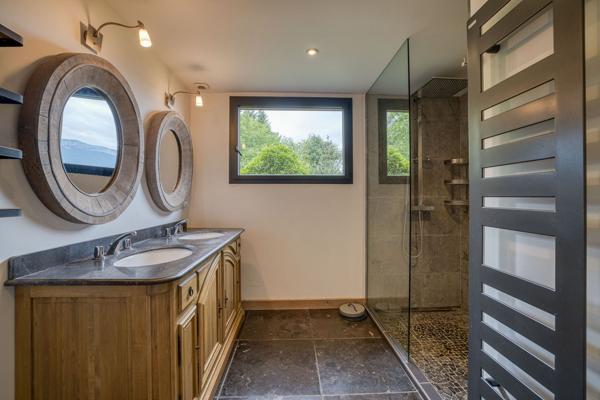 Vente Maison de luxe Saint-Jorioz 6 Pièces 196 m²