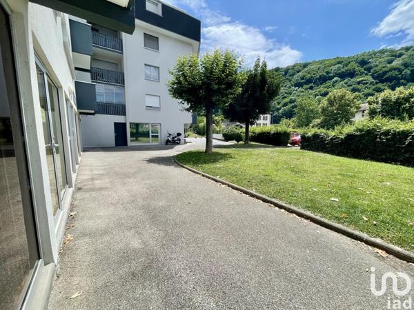 Murs commerciaux  à vendre 66 m² Jarrie