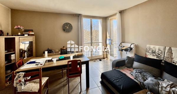 À vendre Appartement 4 pièces 69 m² - Pierrelatte 26700