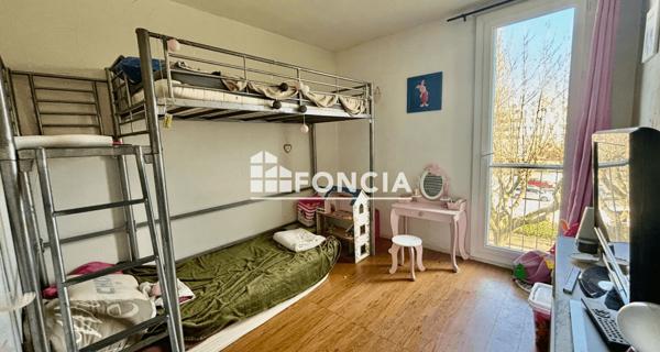 À vendre Appartement 4 pièces 69 m² - Pierrelatte 26700