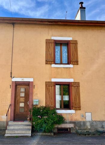 Maison avec dépendance et beau potentiel