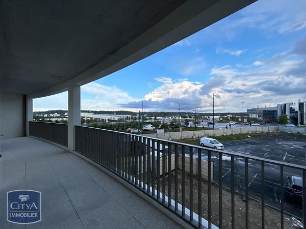 Appartement à louer 2 pièces 56.52m²