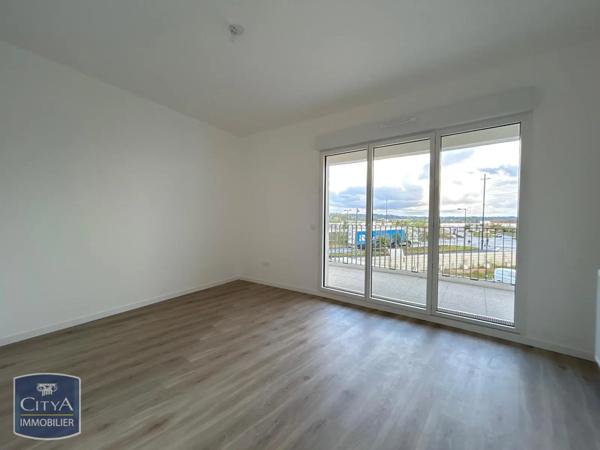 Appartement à louer 2 pièces 56.52m²