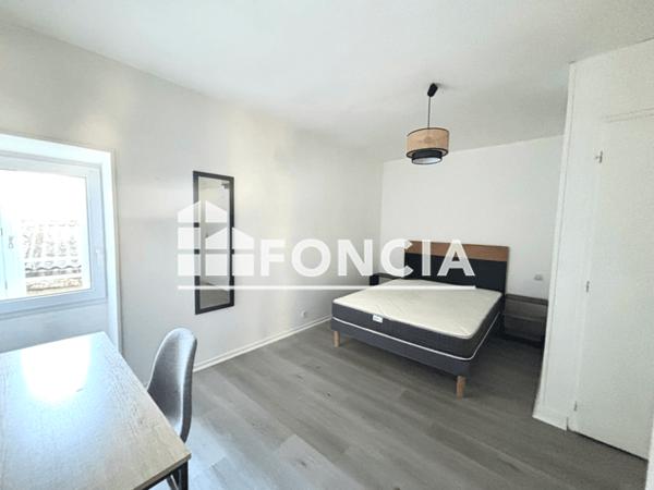 Location Appartement meublé 2 pièces 36.66 m² - 11 BIS RUE DU PETIT PARADIS Niort 79000