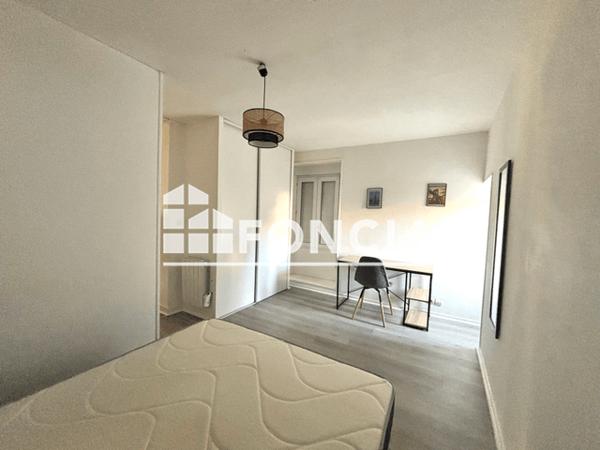 Location Appartement meublé 2 pièces 36.66 m² - 11 BIS RUE DU PETIT PARADIS Niort 79000