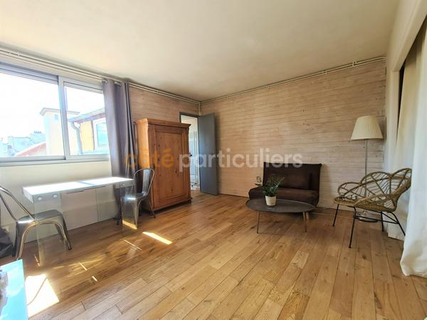 Vente
                Appartement46 m² - 2 Pièces -
                    SAINT GERMAIN EN LAYE (78100)