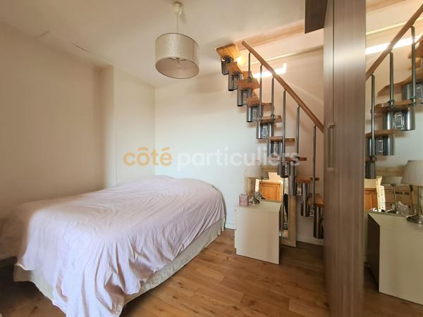 Vente
                Appartement46 m² - 2 Pièces -
                    SAINT GERMAIN EN LAYE (78100)