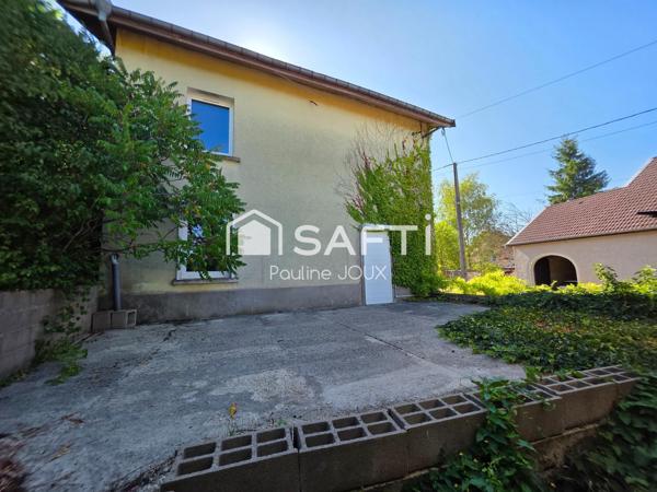 Maison 110 m2 avec dépendances, garages et terrain