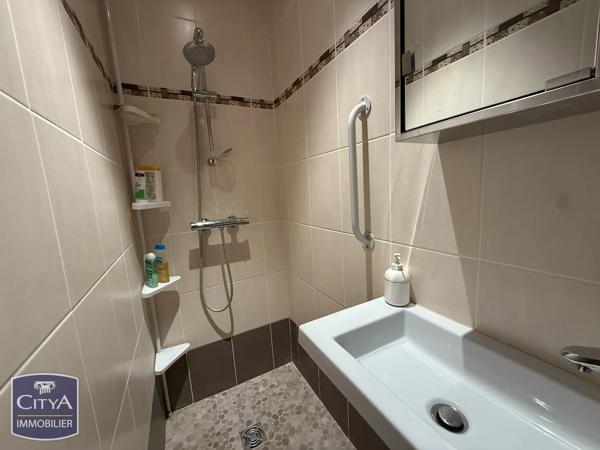 Maison à vendre 4 pièces 80m² Nîmes (30000)