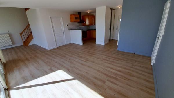 Location
                Maison95,2 m² - 5 Pièces -
                    STE JULIETTE SUR VIAUR (12120)
