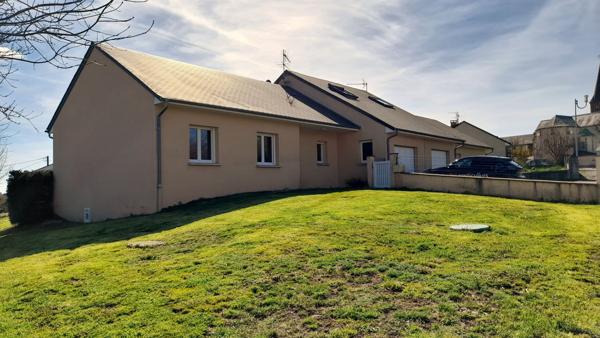Location
                Maison95,2 m² - 5 Pièces -
                    STE JULIETTE SUR VIAUR (12120)