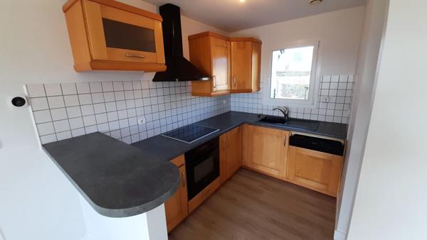 Location
                Maison95,2 m² - 5 Pièces -
                    STE JULIETTE SUR VIAUR (12120)