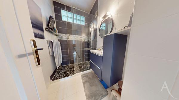 Appartement Grenoble 3 pièce(s) 90.99 m2
