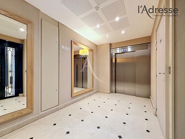 PUTEAUX/ République - Studio 29m² - 1 Parking