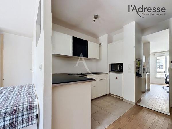 PUTEAUX/ République - Studio 29m² - 1 Parking