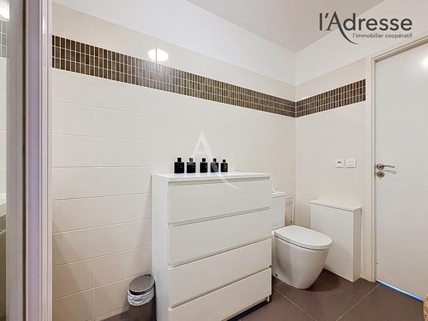 PUTEAUX/ République - Studio 29m² - 1 Parking