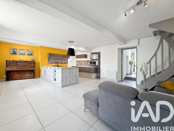 Maison à vendre 5 pièces 107 m² Louvigné