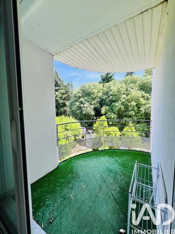 Location appartement 3 pièces 52 m² Bagnols-sur-Cèze