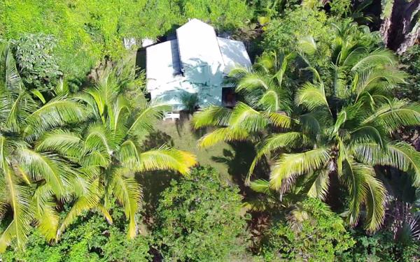 Maison à vendre    4 pièces •  Rivière-Salée